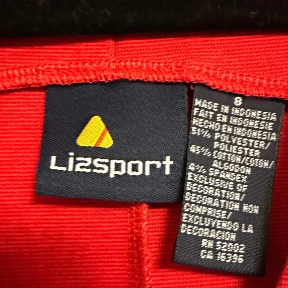 ✨ LizPort Vintage Red V-Neck Dress – Gold Accent Glam ✨ - Picture 5 of 6